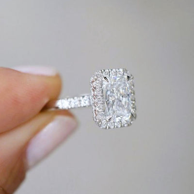 Pavé Engagement Rings Explained | Dallas Jeweler’s Guide