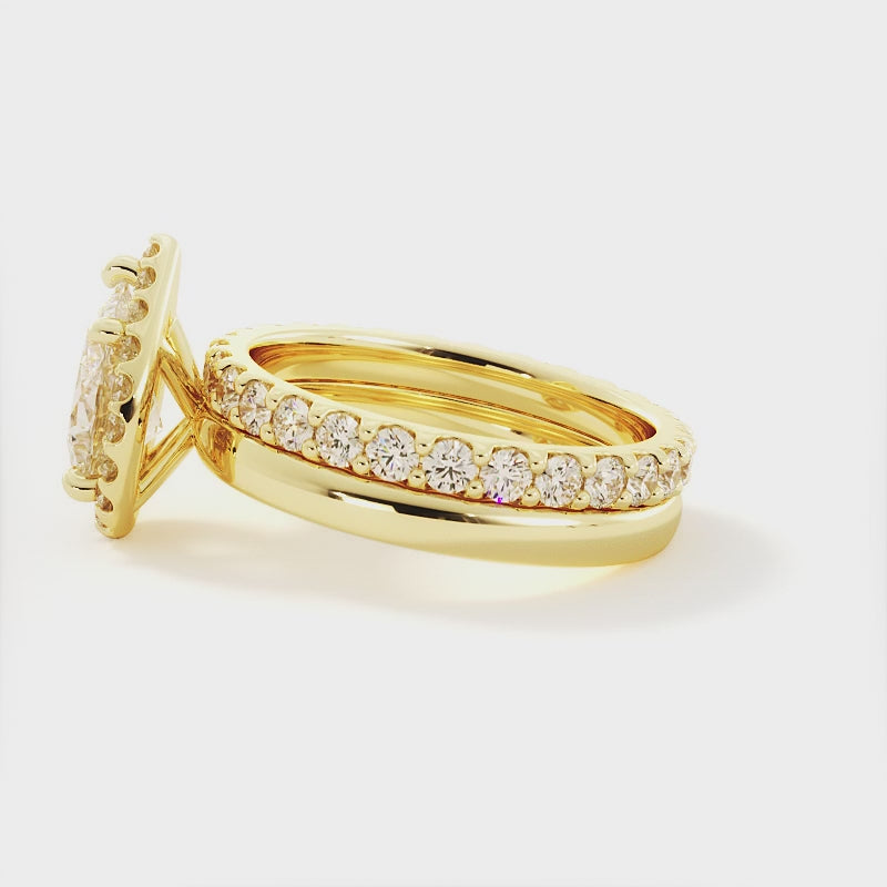 Isla Pear Shape Halo Diamond Ring